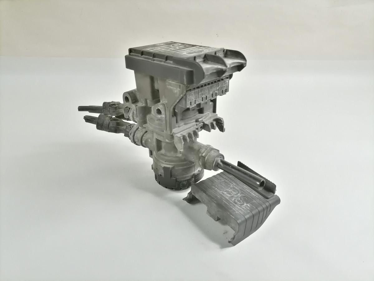 Volvo EBS brake valve 21114974 - Válvula de freno para Camión: foto 5 Volvo EBS brake valve 21114974 - Válvula de freno para Camión: foto 5