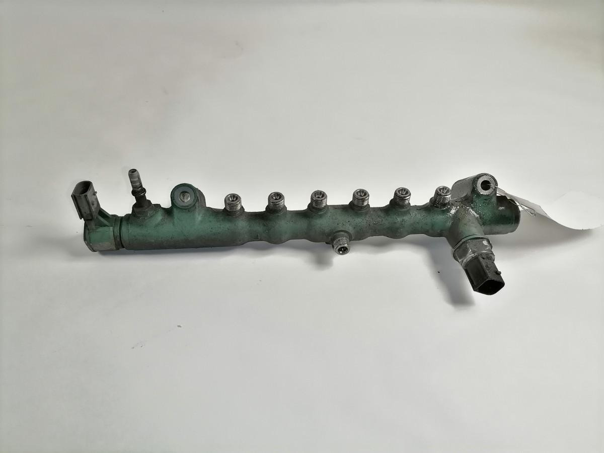 Volvo Kütuselatt 21675446 - Sistema de combustible para Camión: foto 2 Volvo Kütuselatt 21675446 - Sistema de combustible para Camión: foto 2