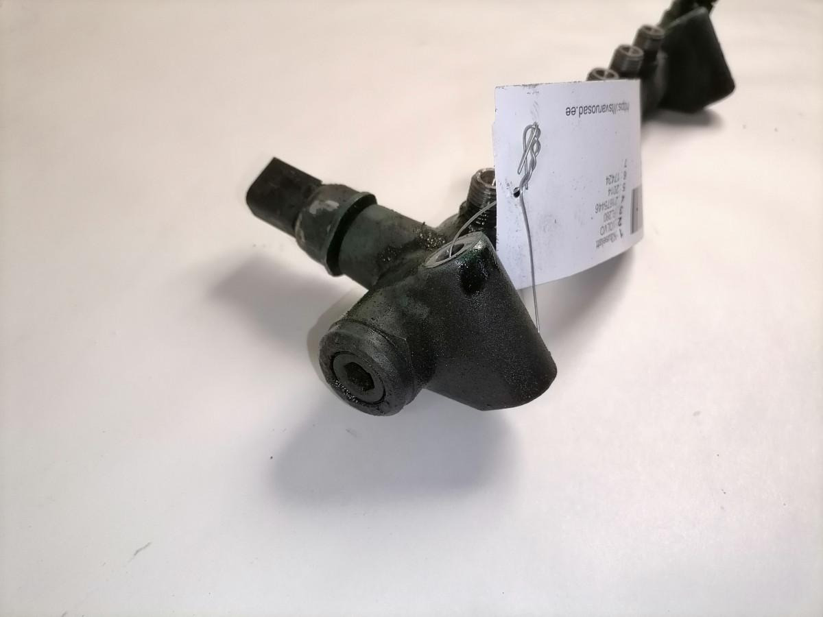 Volvo Kütuselatt 21675446 - Sistema de combustible para Camión: foto 3 Volvo Kütuselatt 21675446 - Sistema de combustible para Camión: foto 3