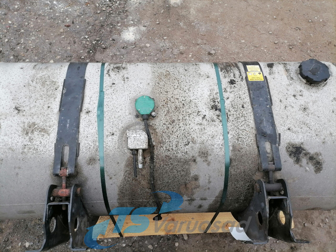 Volvo Kütusepaak 475L 22038784 - Depósito de combustible para Camión: foto 4 Volvo Kütusepaak 475L 22038784 - Depósito de combustible para Camión: foto 4