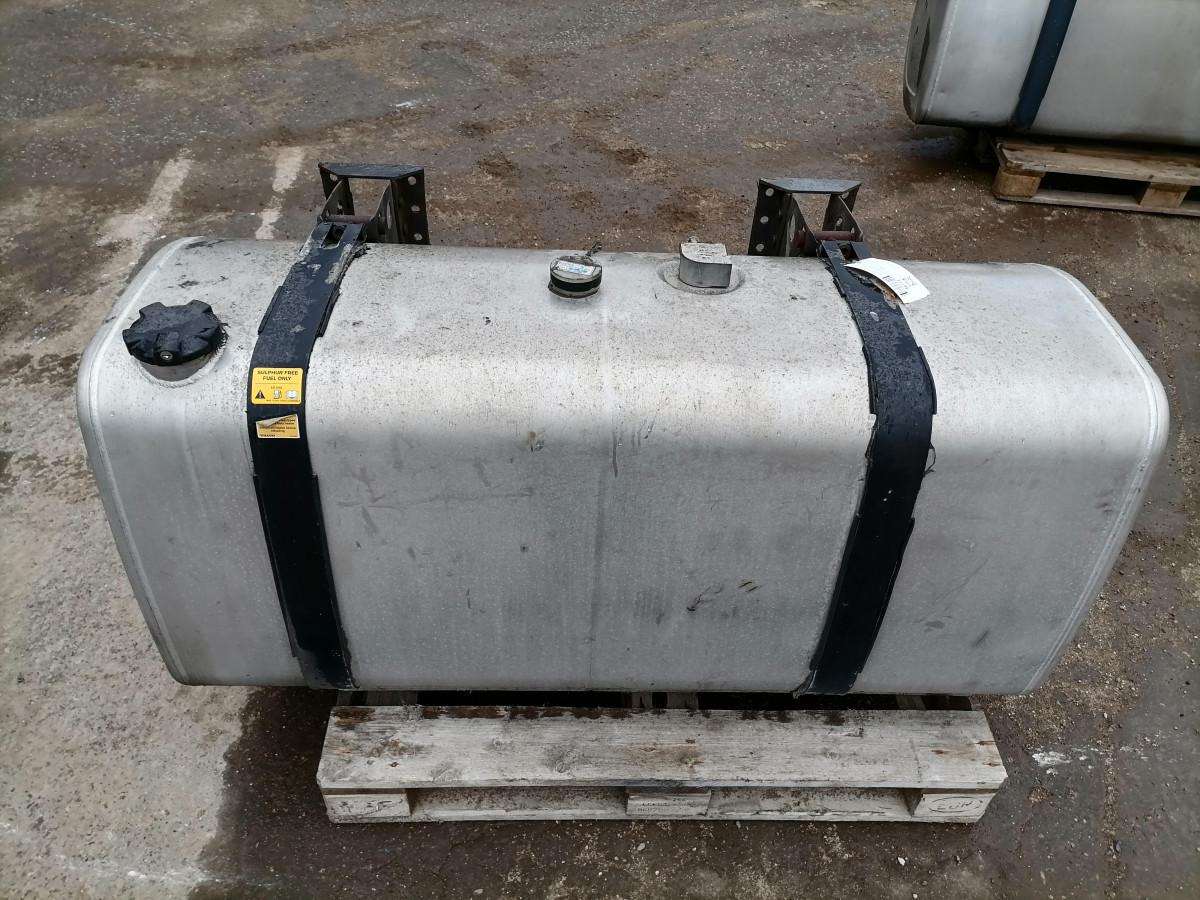 Volvo Kütusepaak 610L 21516454 - Depósito de combustible para Camión: foto 4 Volvo Kütusepaak 610L 21516454 - Depósito de combustible para Camión: foto 4