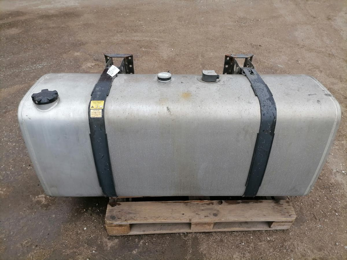Volvo Kütusepaak 650L 21516455 - Depósito de combustible para Camión: foto 3 Volvo Kütusepaak 650L 21516455 - Depósito de combustible para Camión: foto 3