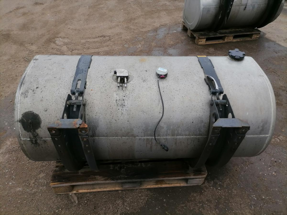 Volvo Kütusepaak 650L 21516455 - Depósito de combustible para Camión: foto 5 Volvo Kütusepaak 650L 21516455 - Depósito de combustible para Camión: foto 5