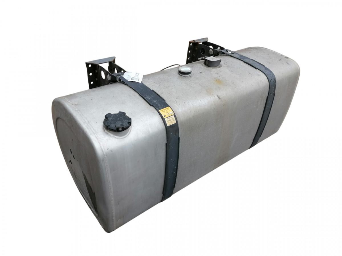 Volvo Kütusepaak 650L 21516455 - Depósito de combustible para Camión: foto 1 Volvo Kütusepaak 650L 21516455 - Depósito de combustible para Camión: foto 1