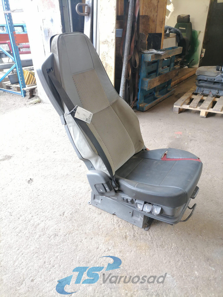 Volvo Passenger seat - Asiento para Camión: foto 2 Volvo Passenger seat - Asiento para Camión: foto 2