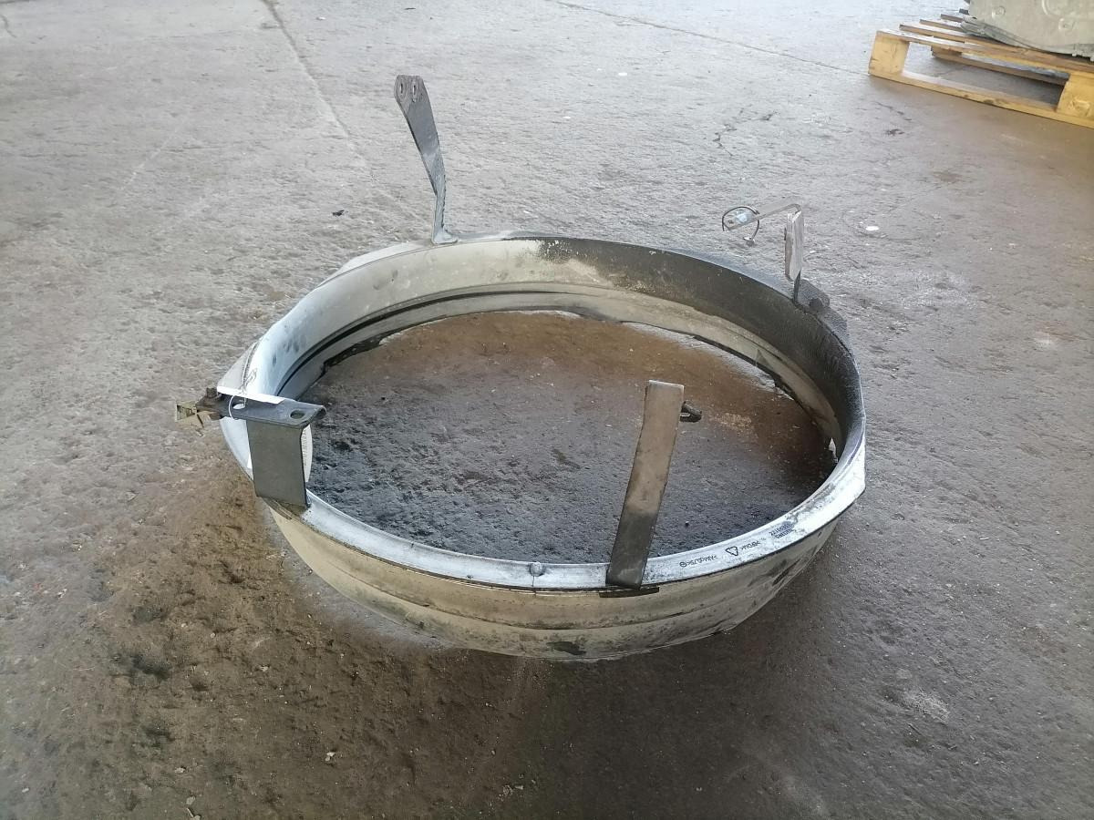 Volvo Ventilaatori metallrõngas 22106351 - Radiador para Camión: foto 3 Volvo Ventilaatori metallrõngas 22106351 - Radiador para Camión: foto 3