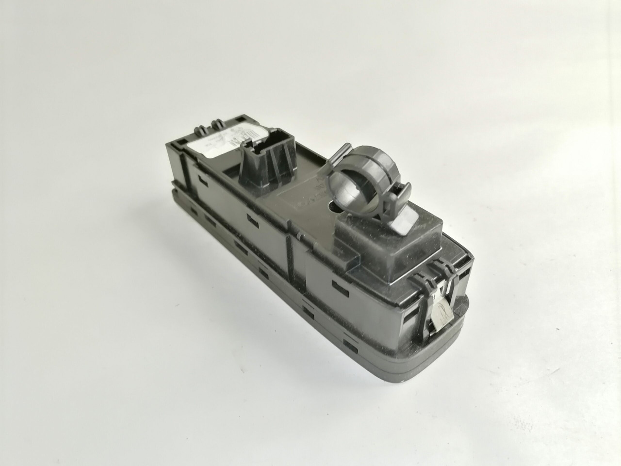 Volvo Volvo lüliti, aknatõstuk 22154240 - Cabina para Camión: foto 4 Volvo Volvo lüliti, aknatõstuk 22154240 - Cabina para Camión: foto 4