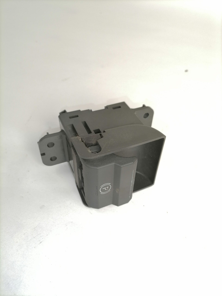Volvo Volvo switch, parking brake 22107830 - Cabina para Camión: foto 5 Volvo Volvo switch, parking brake 22107830 - Cabina para Camión: foto 5