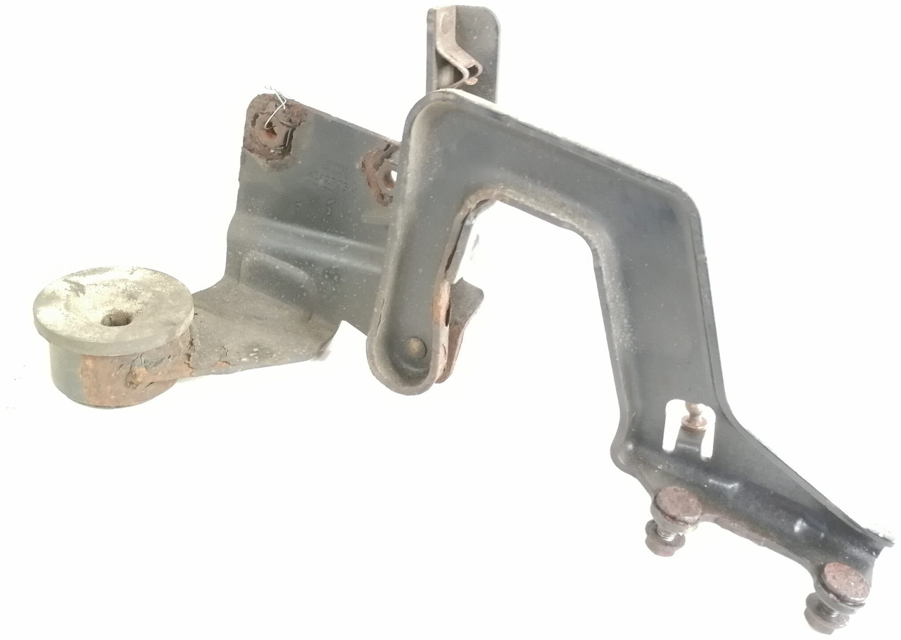 Volvo lower grille carrier hinge 20425954 - Parrilla para Camión: foto 1 Volvo lower grille carrier hinge 20425954 - Parrilla para Camión: foto 1