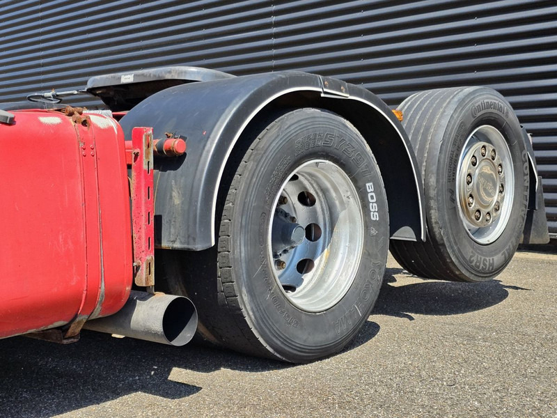 Scania R144.460 V8 6x2*4 / RETARDER / FULL AIR - Cabeza tractora: foto 4 Scania R144.460 V8 6x2*4 / RETARDER / FULL AIR - Cabeza tractora: foto 4