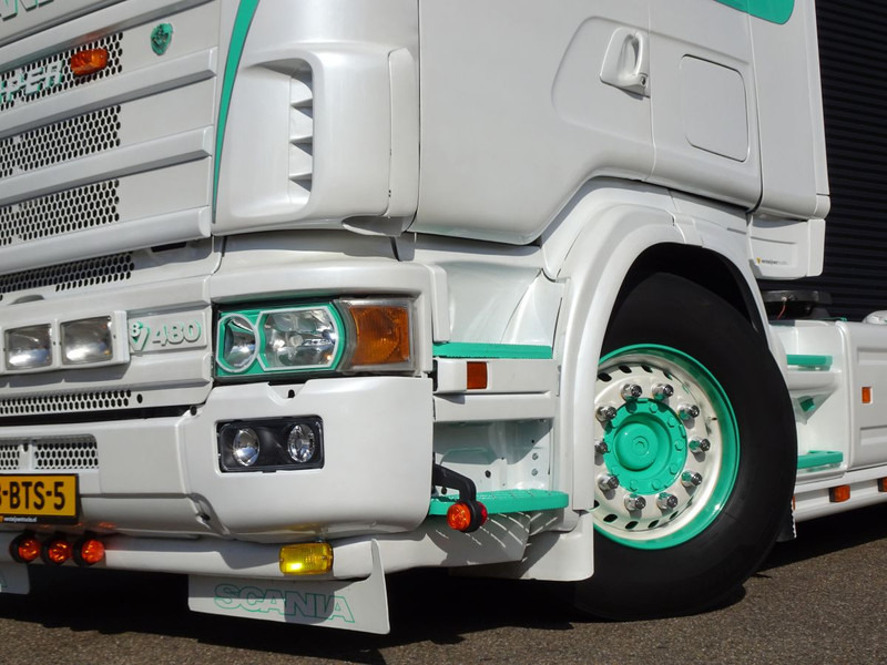 Scania R164.480 4x2 / MANUAL / RETARDER / SHOWTRUCK - Cabeza tractora: foto 4 Scania R164.480 4x2 / MANUAL / RETARDER / SHOWTRUCK - Cabeza tractora: foto 4