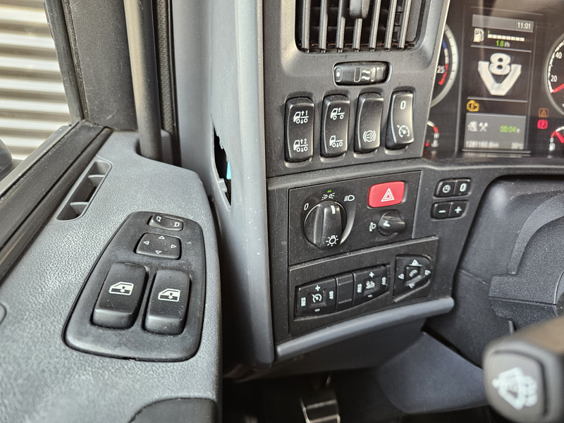 Cabeza tractora Scania R500 V8 / MANUAL / RETARDER: foto 15