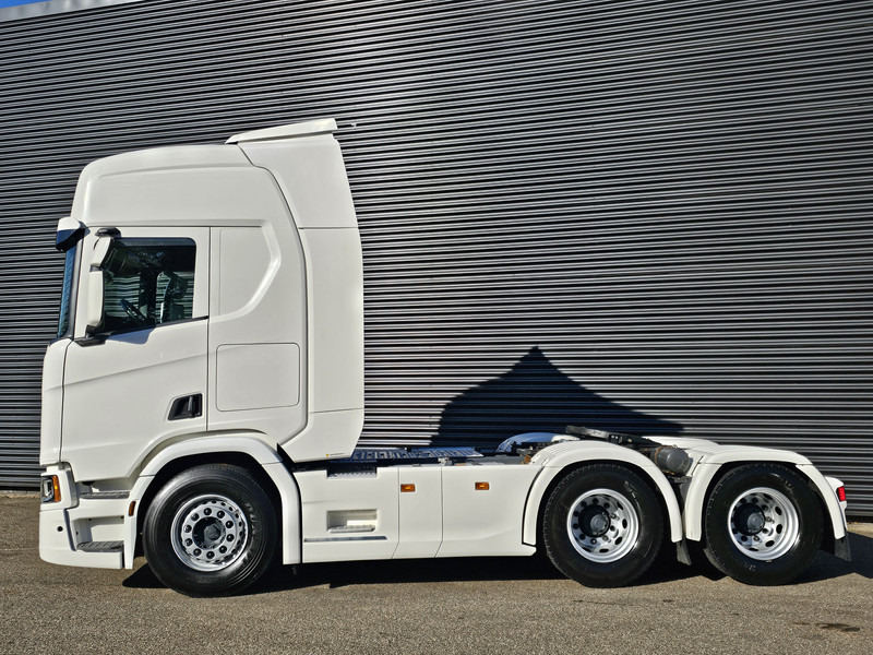 Scania R580 V8 / 6x4 / FULL AIR / RETARDER - Cabeza tractora: foto 2 Scania R580 V8 / 6x4 / FULL AIR / RETARDER - Cabeza tractora: foto 2