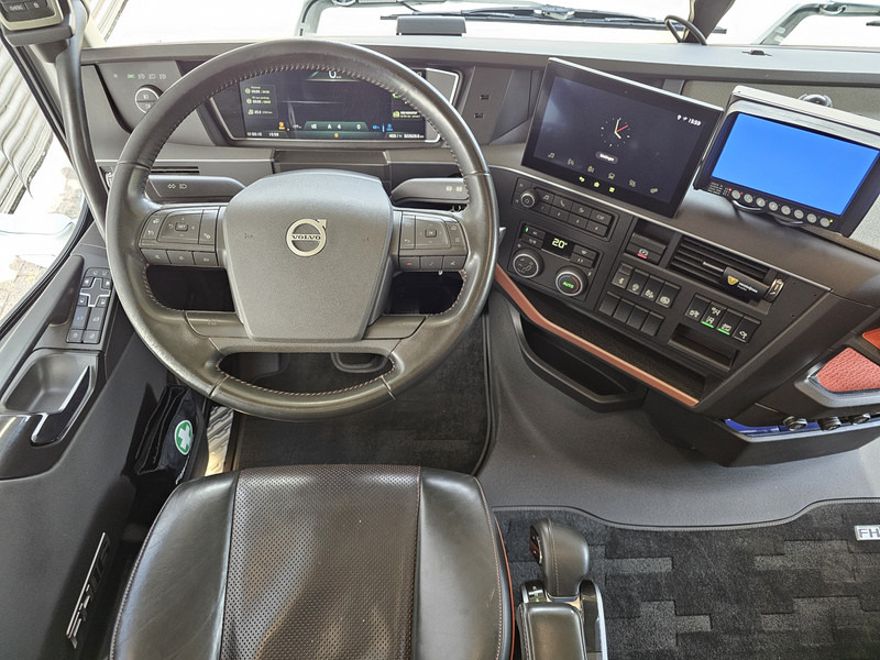 Cabeza tractora Volvo FH 16.750 4x2 / FULL AIR / RETARDER / I PARK COOL: foto 11