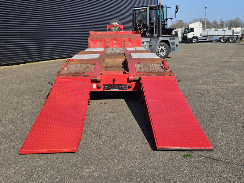 Semirremolque góndola rebajadas MOESLEIN RADMULDEN / TIEFLADER / RAMPEN: foto 10 Semirremolque góndola rebajadas MOESLEIN RADMULDEN / TIEFLADER / RAMPEN: foto 10