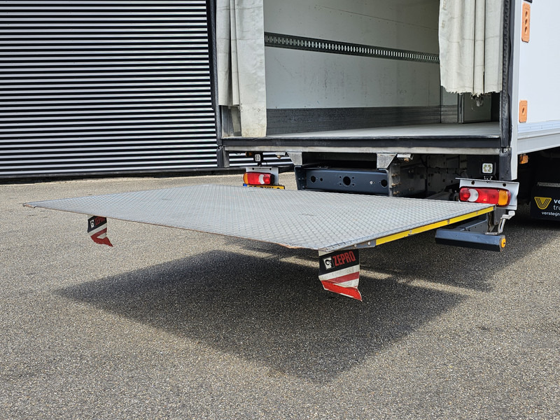 Camión frigorífico Volvo FL250 / ELECTRO-COOLING / 4X2 / ELECTRO-COOLING / KOFFER / LBW: foto 9