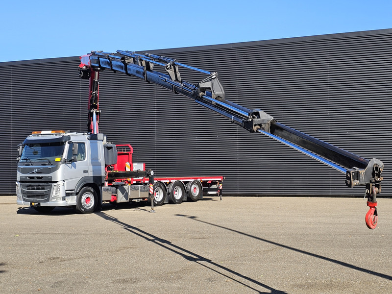 Volvo FM 460 8x4-4 / FASSI 36.5 t/m -8 x EXTENSION + WINCH - Camión grúa: foto 3 Volvo FM 460 8x4-4 / FASSI 36.5 t/m -8 x EXTENSION + WINCH - Camión grúa: foto 3