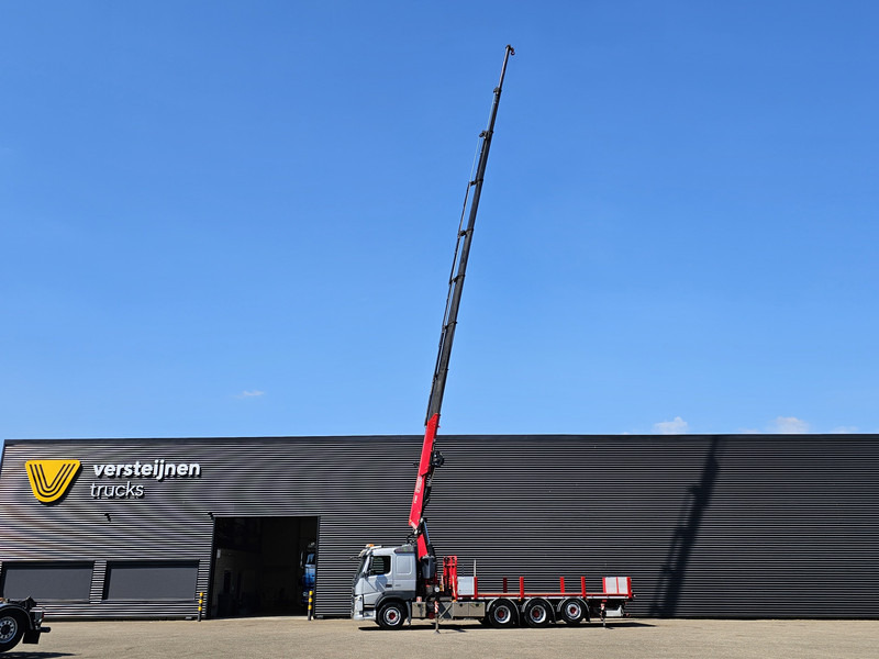 Volvo FM 460 8x4-4 / FASSI 36.5 t/m -8 x EXTENSION + WINCH - Camión grúa: foto 4 Volvo FM 460 8x4-4 / FASSI 36.5 t/m -8 x EXTENSION + WINCH - Camión grúa: foto 4