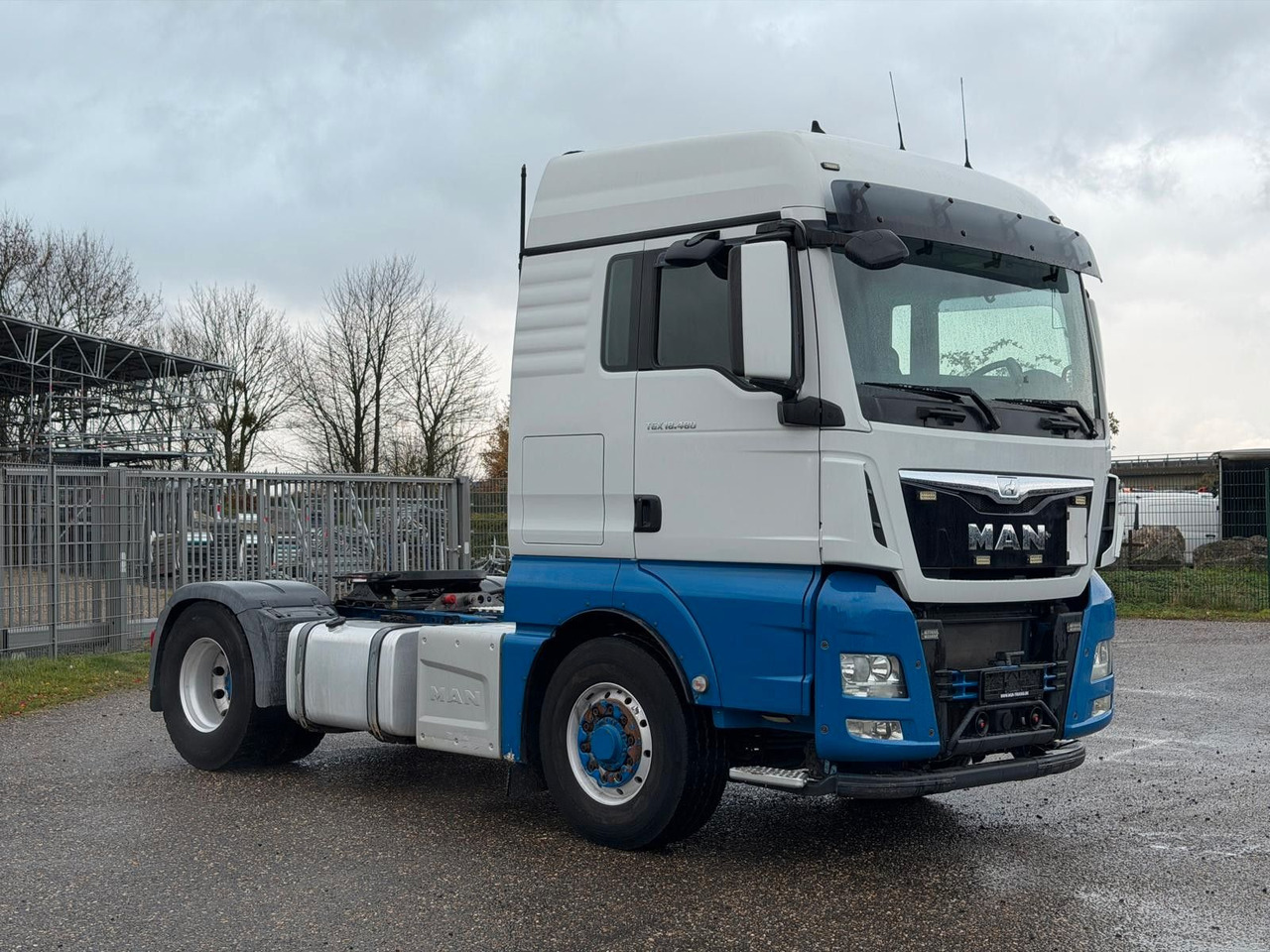 MAN 18.480 4x4 Hydro Drive | Stand-Klima | Kipphydr. - Cabeza tractora: foto 4 MAN 18.480 4x4 Hydro Drive | Stand-Klima | Kipphydr. - Cabeza tractora: foto 4