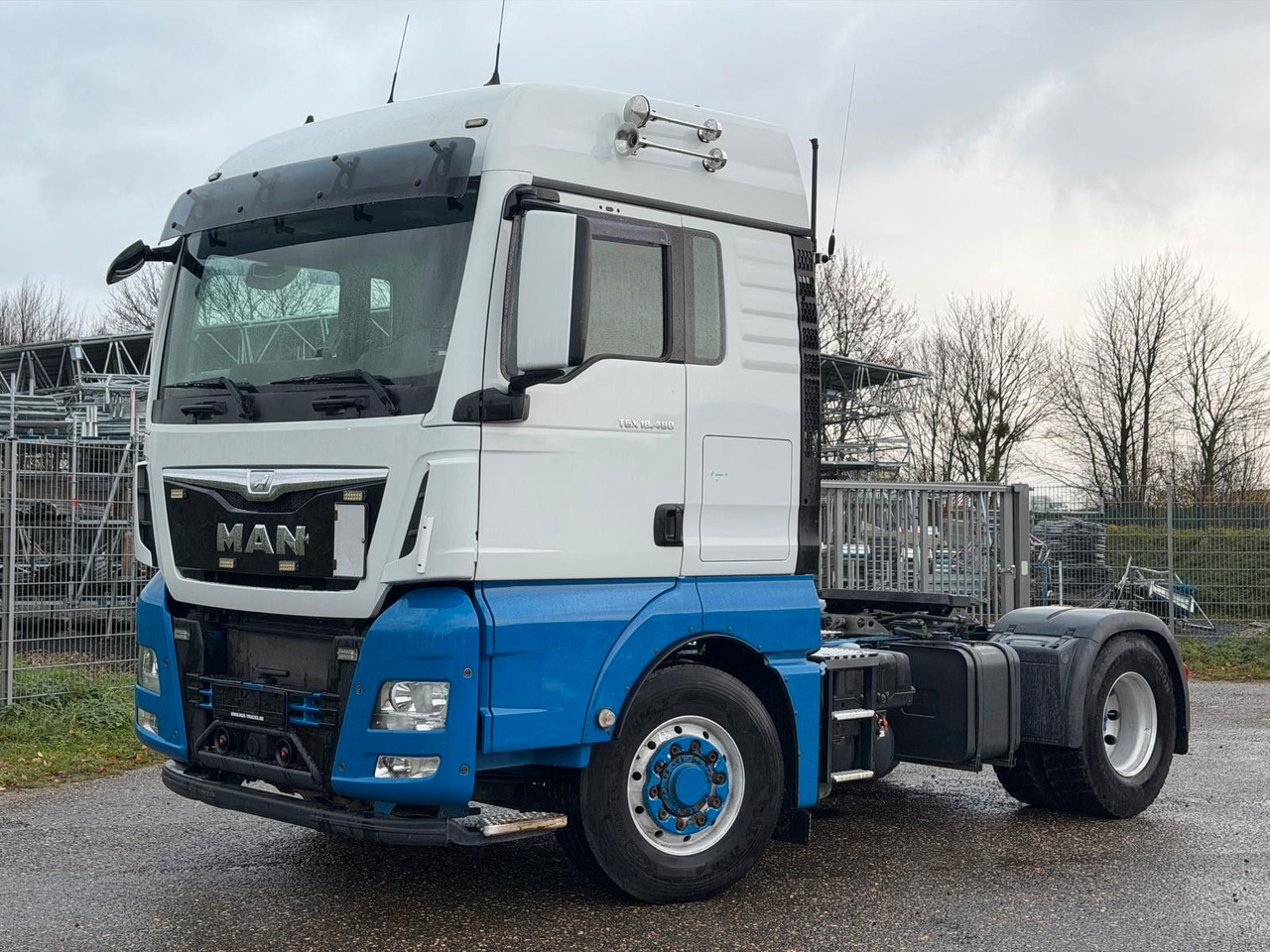 MAN 18.480 4x4 Hydro Drive | Stand-Klima | Kipphydr. - Cabeza tractora: foto 1 MAN 18.480 4x4 Hydro Drive | Stand-Klima | Kipphydr. - Cabeza tractora: foto 1