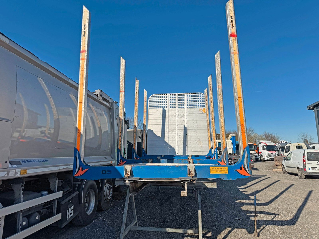 Holzwagenaufbau mit Rungen Aluminium - Camión grúa: foto 3 Holzwagenaufbau mit Rungen Aluminium - Camión grúa: foto 3