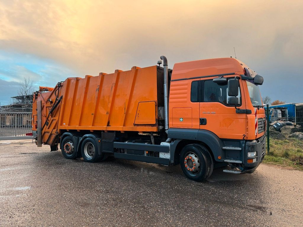 MAN 26.360 6X2 Müllwagen MAN 26.360 6X2 Müllwagen - Camión de basura: foto 1 MAN 26.360 6X2 Müllwagen MAN 26.360 6X2 Müllwagen - Camión de basura: foto 1