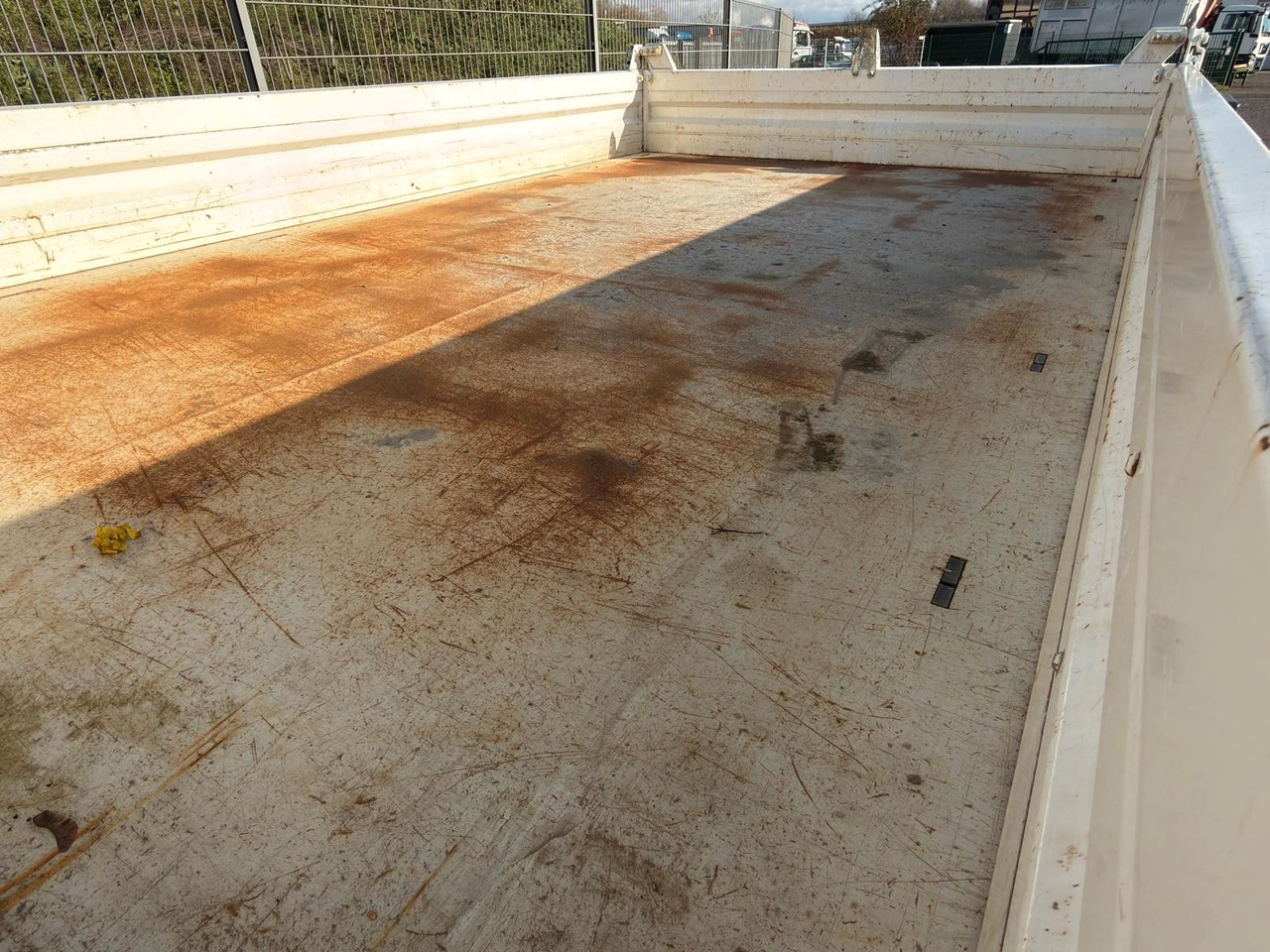 MAN 8.220 4x2 Meiller 3S. Kipper | TOP Zustand! - Furgoneta basculante: foto 4 MAN 8.220 4x2 Meiller 3S. Kipper | TOP Zustand! - Furgoneta basculante: foto 4