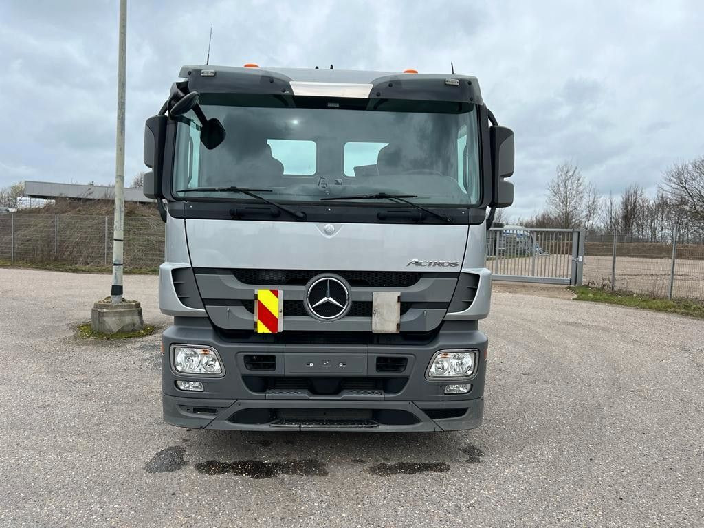 Mercedes-Benz 2541 6X2 Retarder VDL Abroller - Camión multibasculante: foto 4 Mercedes-Benz 2541 6X2 Retarder VDL Abroller - Camión multibasculante: foto 4
