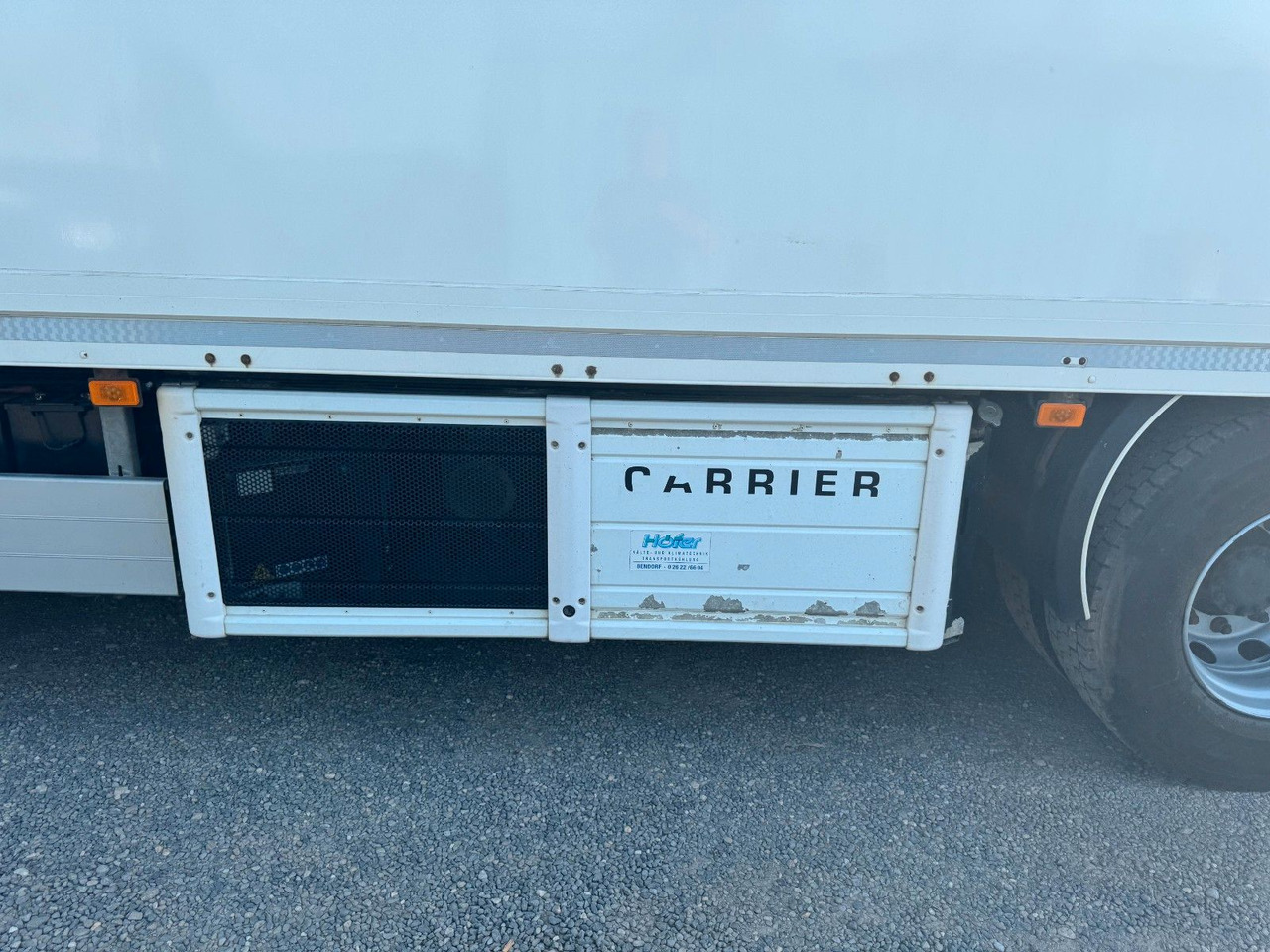 Volvo FM 410 6X2 Kühlkoffer mit Carrier Diesel & Strom - Camión frigorífico: foto 4 Volvo FM 410 6X2 Kühlkoffer mit Carrier Diesel & Strom - Camión frigorífico: foto 4