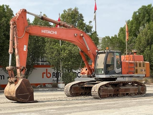 Hitachi ZX450-3F - Excavadora de cadenas: foto 1 Hitachi ZX450-3F - Excavadora de cadenas: foto 1