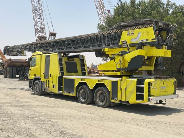 Mercedes-Benz Actros 2641 - Camión de bomberos: foto 2 Mercedes-Benz Actros 2641 - Camión de bomberos: foto 2