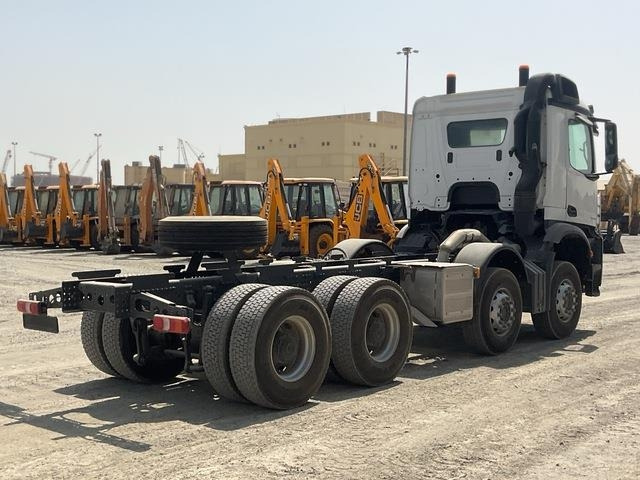 Mercedes-Benz Arocs 4240 - Camión chasis: foto 3 Mercedes-Benz Arocs 4240 - Camión chasis: foto 3