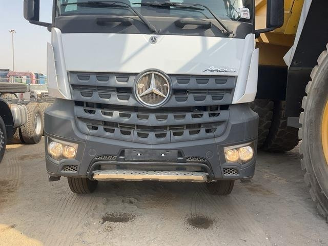 Camión chasis Mercedes-Benz Arocs 4240: foto 13