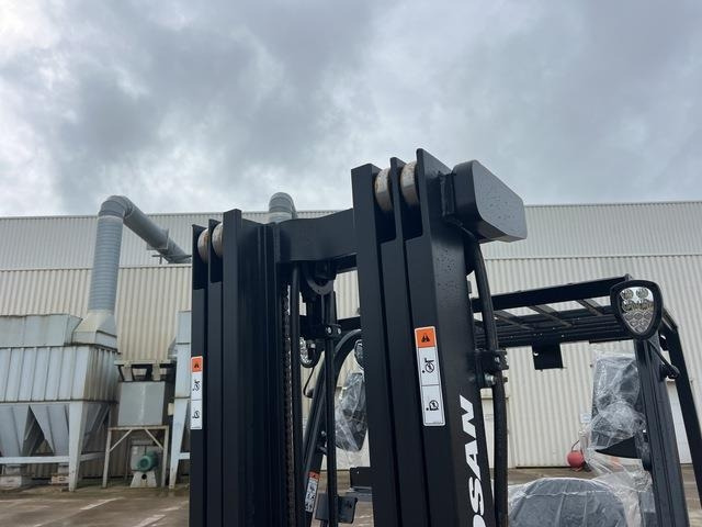 Leasing de  Doosan B15T-7 PLUS Doosan B15T-7 PLUS: foto 16