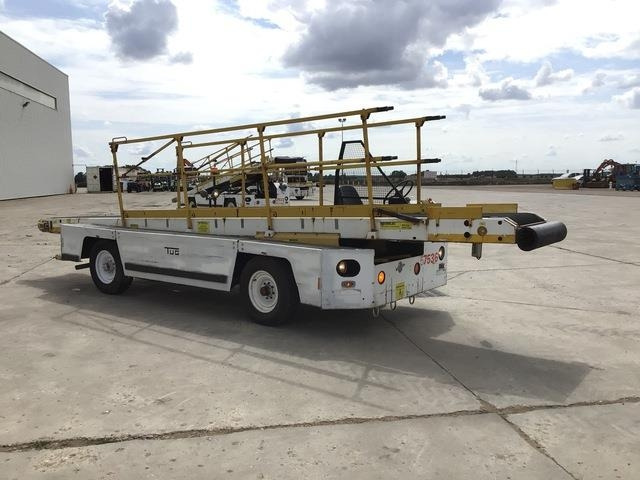 Tug T660-1 - Cargadora de banda: foto 4 Tug T660-1 - Cargadora de banda: foto 4