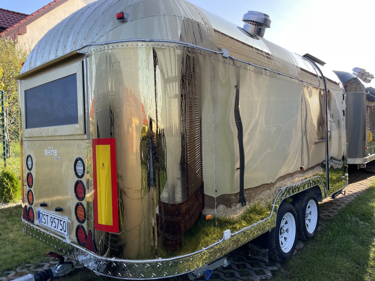 SHINE Summer S GOLD - Remolque venta ambulante: foto 2 SHINE Summer S GOLD - Remolque venta ambulante: foto 2