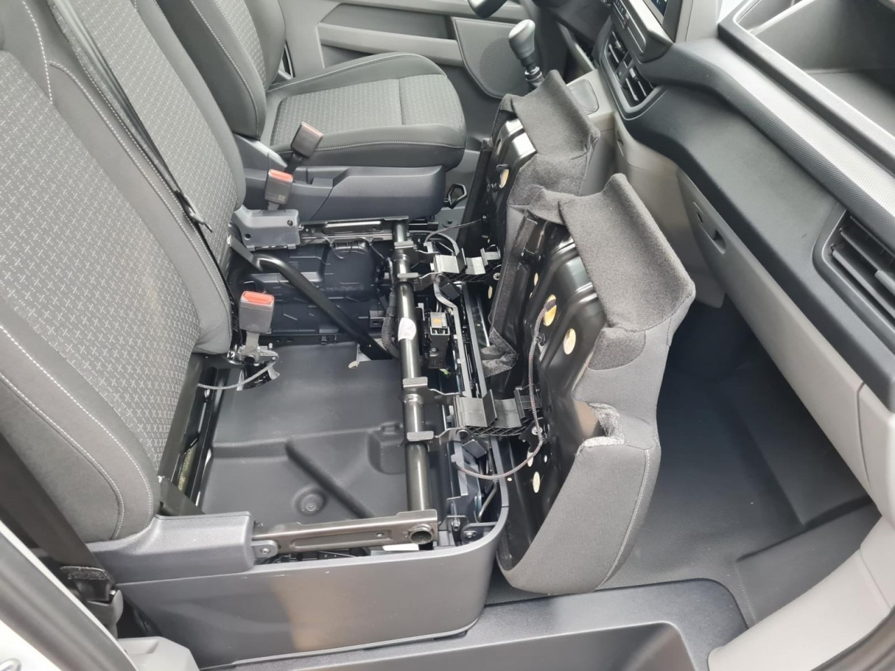 Furgoneta pequeña Ford Custom Kasten L1 Trend KLIMA KAMERA VERKLEIDUNG: foto 17 Furgoneta pequeña Ford Custom Kasten L1 Trend KLIMA KAMERA VERKLEIDUNG: foto 17