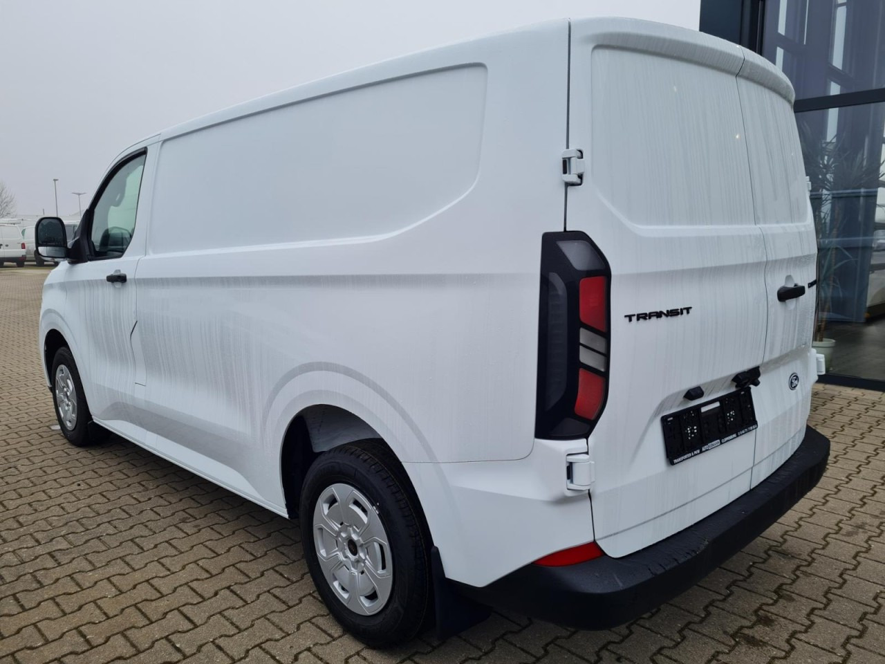 Furgoneta pequeña Ford Custom Kasten L1 Trend KLIMA KAMERA VERKLEIDUNG: foto 6 Furgoneta pequeña Ford Custom Kasten L1 Trend KLIMA KAMERA VERKLEIDUNG: foto 6