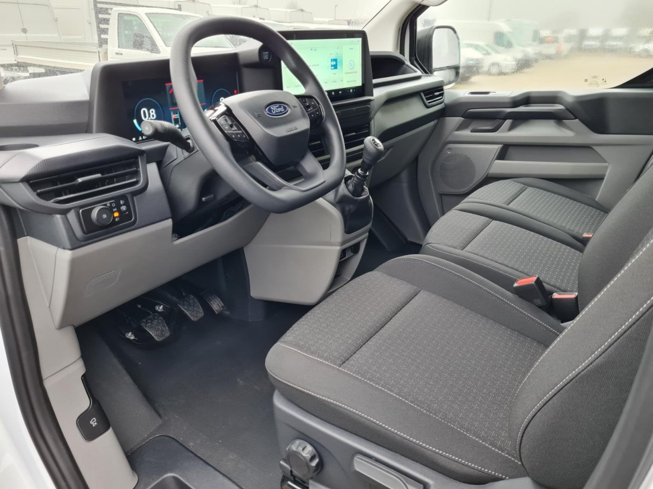 Furgoneta pequeña Ford Custom Kasten L1 Trend KLIMA KAMERA VERKLEIDUNG: foto 7 Furgoneta pequeña Ford Custom Kasten L1 Trend KLIMA KAMERA VERKLEIDUNG: foto 7