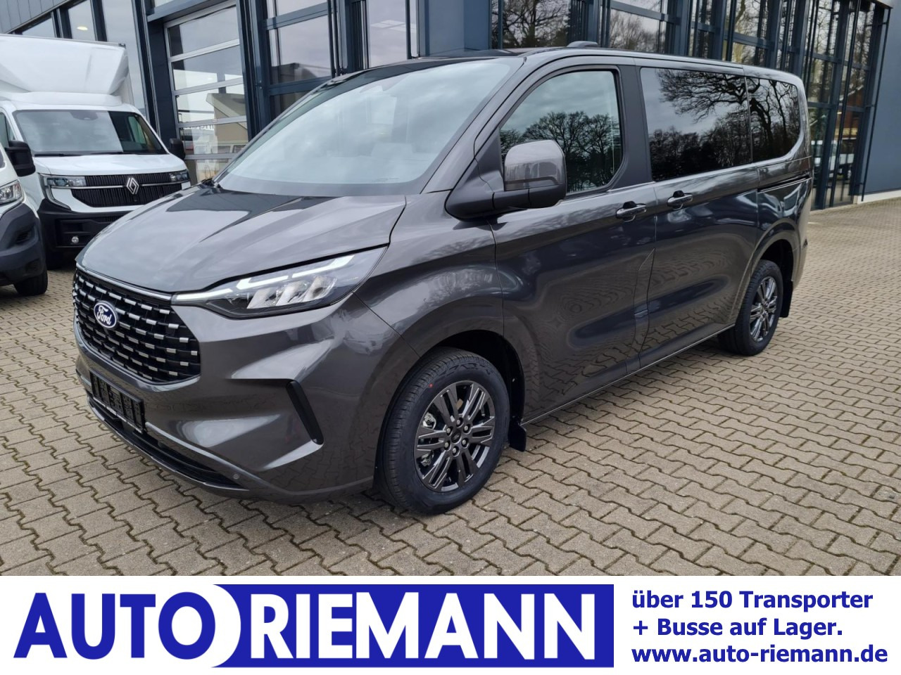 Ford Tourneo Custom 320 L1 AG Titanium X AHK LED NAVI 2X SCHIEBE - Furgoneta de pasajeros: foto 1 Ford Tourneo Custom 320 L1 AG Titanium X AHK LED NAVI 2X SCHIEBE - Furgoneta de pasajeros: foto 1