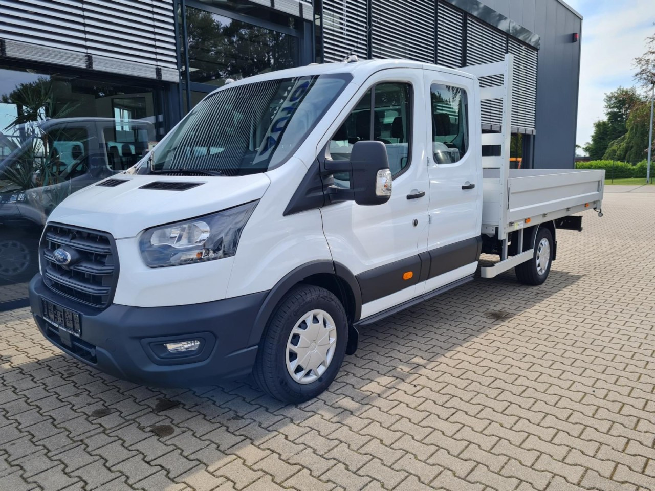Ford Transit 350 Doka L3 L4 Trend RWD AHK KLIMA TEMPOMAT - Furgoneta caja abierta, Furgoneta combi: foto 2 Ford Transit 350 Doka L3 L4 Trend RWD AHK KLIMA TEMPOMAT - Furgoneta caja abierta, Furgoneta combi: foto 2