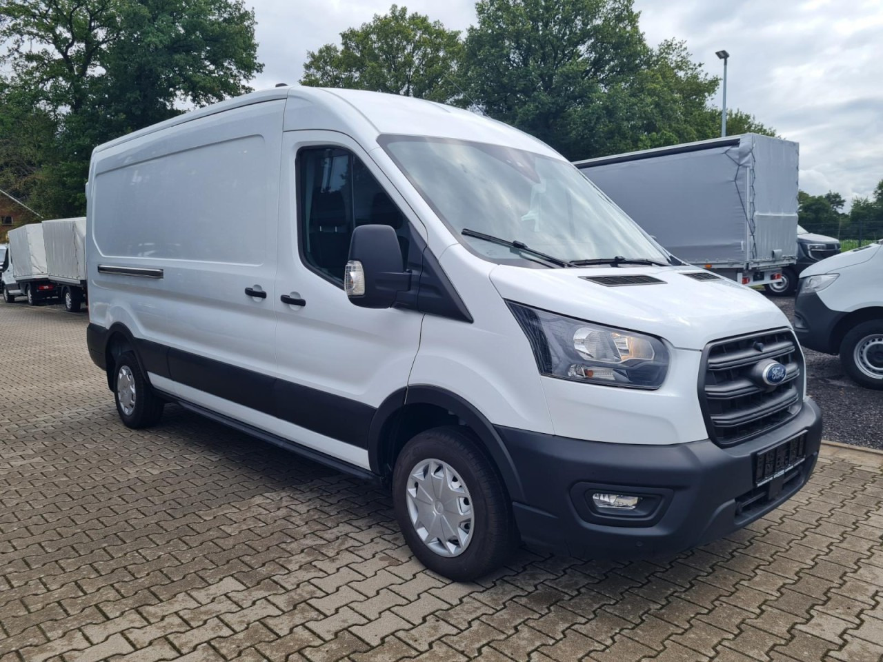 Ford Transit 350 Kasten AG L3H2 Trend KLIMA PDC TEMPOMAT - Furgón: foto 3 Ford Transit 350 Kasten AG L3H2 Trend KLIMA PDC TEMPOMAT - Furgón: foto 3