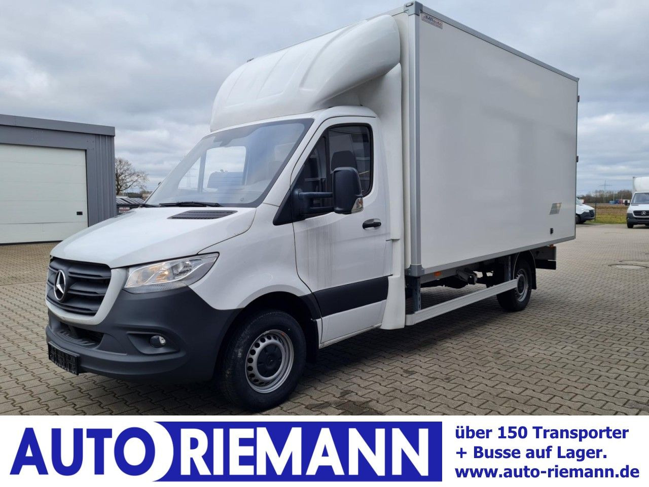 Mercedes-Benz Sprinter 315 CDi Koffer lang MBux Klima - Furgoneta caja cerrada: foto 1 Mercedes-Benz Sprinter 315 CDi Koffer lang MBux Klima - Furgoneta caja cerrada: foto 1
