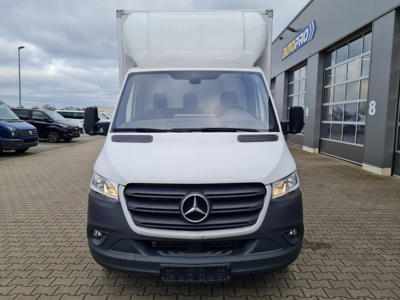 Mercedes-Benz Sprinter 315 CDi Koffer lang MBux Klima - Furgoneta caja cerrada: foto 2 Mercedes-Benz Sprinter 315 CDi Koffer lang MBux Klima - Furgoneta caja cerrada: foto 2