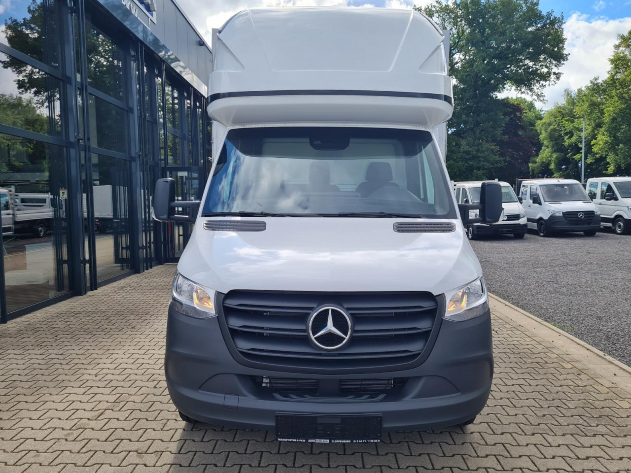Mercedes-Benz Sprinter 317 Pritsche Plane Schlafkab RWD 10 Pal - Furgoneta con lona: foto 2 Mercedes-Benz Sprinter 317 Pritsche Plane Schlafkab RWD 10 Pal - Furgoneta con lona: foto 2