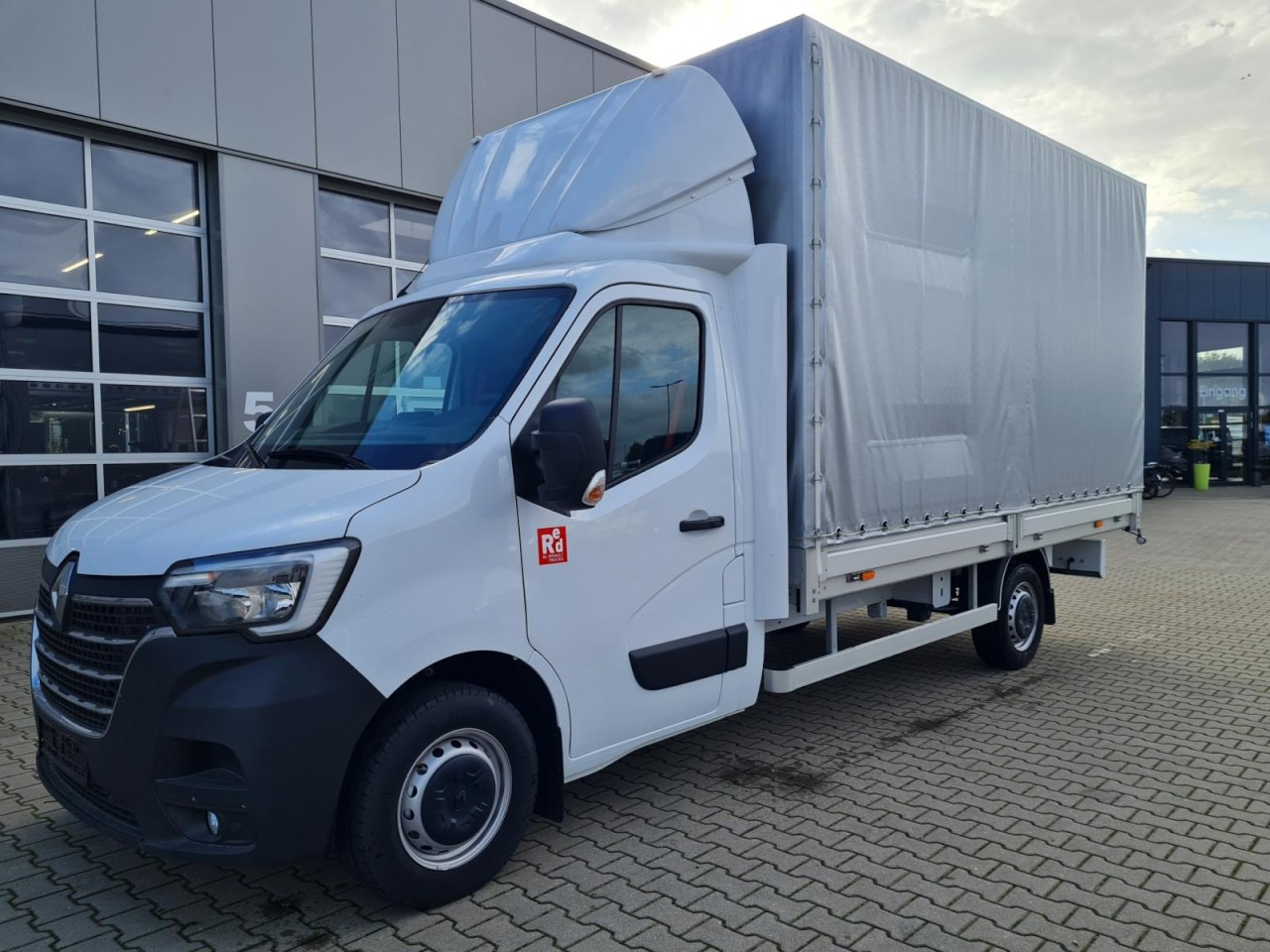 Renault Master 3,5t Pritsche Schiebe Plane ERGO KLIMA TEMPO - Furgoneta con lona: foto 3 Renault Master 3,5t Pritsche Schiebe Plane ERGO KLIMA TEMPO - Furgoneta con lona: foto 3