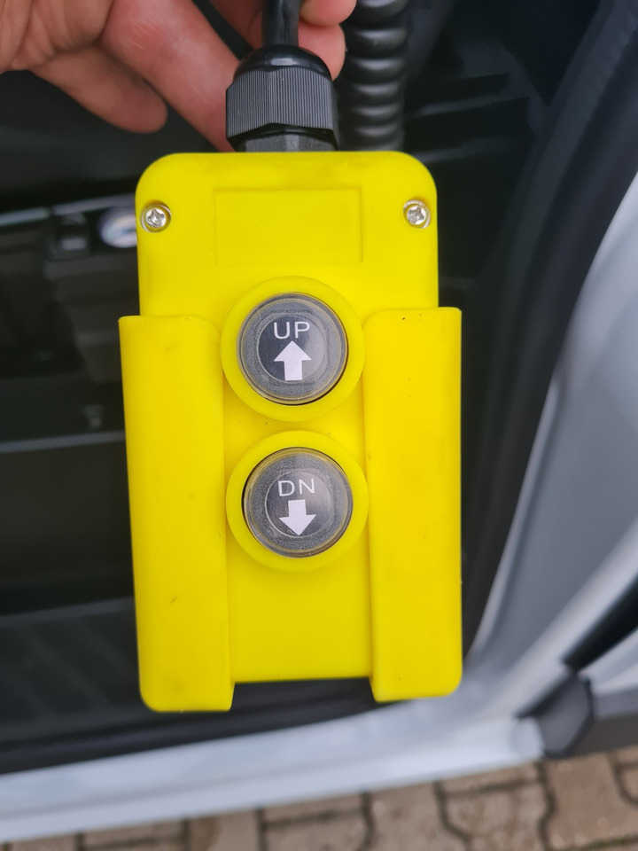 Furgoneta basculante Renault Master 35 New 3 Seiten Kipper AHK KLIMA PLANE TEMPO: foto 17 Furgoneta basculante Renault Master 35 New 3 Seiten Kipper AHK KLIMA PLANE TEMPO: foto 17