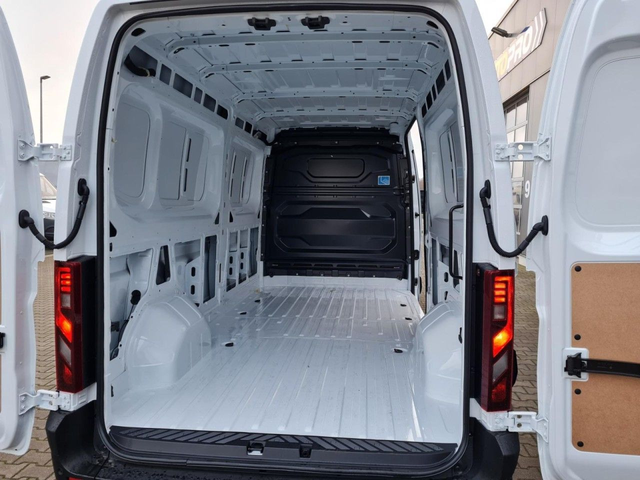 Furgón Renault Master 35 New Kasten L3H2 KLIMA KOMFORT LED PDC: foto 21
