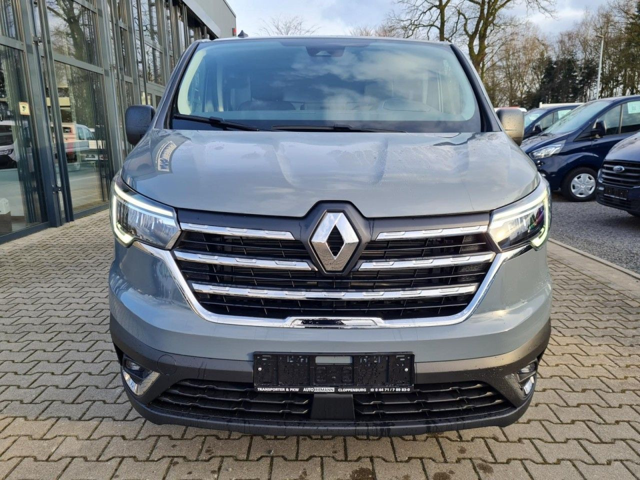 Renault Trafic Kasten 3,0t L2 Advance AHK KLIMA LED PDC - Furgoneta pequeña: foto 2 Renault Trafic Kasten 3,0t L2 Advance AHK KLIMA LED PDC - Furgoneta pequeña: foto 2