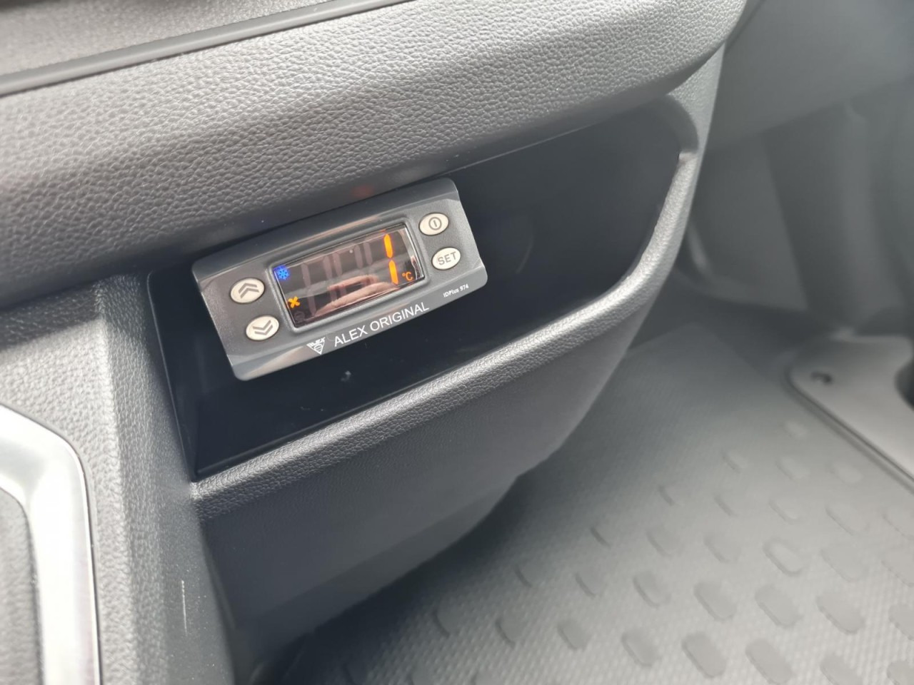 Furgoneta frigorifica Renault Trafic Kühlkasten L2 KLIMA LED NAVI/APP PDC TEMPOMAT: foto 18 Furgoneta frigorifica Renault Trafic Kühlkasten L2 KLIMA LED NAVI/APP PDC TEMPOMAT: foto 18